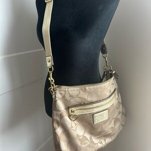 Coach Poppy Daisy Hobo Brown Shoulder & Crossbody Bag with Gold Accents